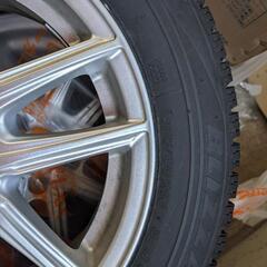 185/60R15アルミ付スタッドレス