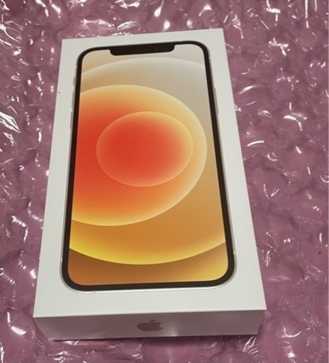 新品未使用 iPhone12 128GB ホワイトの画像
