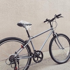 (新車です) 細いフレームに太めのタイヤがかっちょイイ！！！ 新車です) 細いフレームに太めのタイヤがかっちょイイ！！！