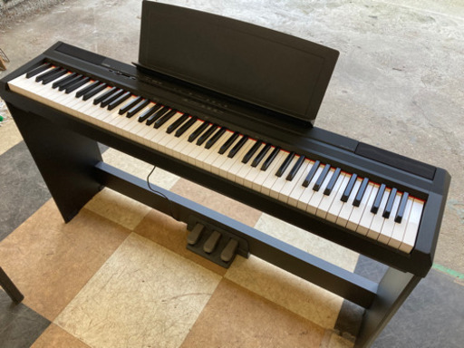 大阪市内配達無料　YAMAHA P-105 電子ピアノ