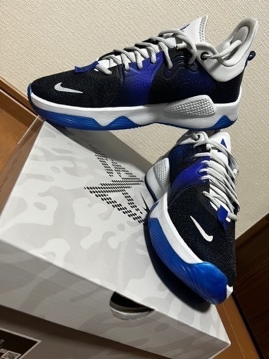 ナイキ＆PlayStation5コラボスニーカー