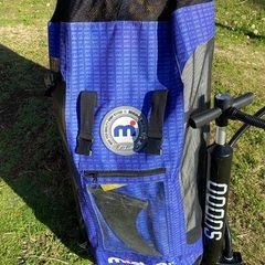 サップ (SUP) ミストラル インフレータブル ボード 11.5 中古 (パドル、ポンプ付)