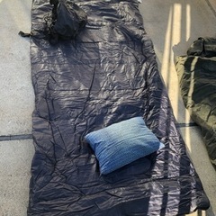 寝具巻き　キャンプセット　寝袋　枕付き