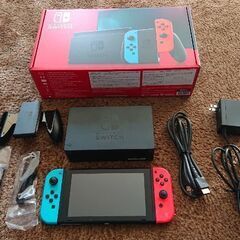 ※受け渡し予定者確定【中古美品】任天堂switch本体　ネオンブ...