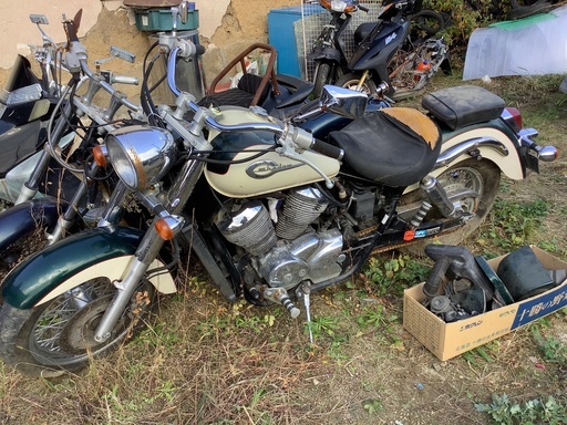 ホンダ　HONDA シャドウ　400 アメリカン　カギあり　不動　バイク　完全部品取り車　ジャンク