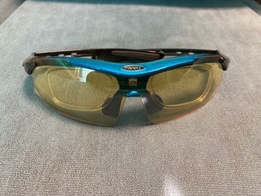 偏光レンズ スポーツサングラス フルセット Ferry フェリー 飯田 上福岡の家具の中古あげます 譲ります ジモティーで不用品の処分