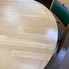 大塚家具 ラウンドダイニング5点セット【トレファク 川越店】
