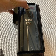 12.3Ah、長押し20秒1個点灯、30秒4個点灯 Yamaha 電動