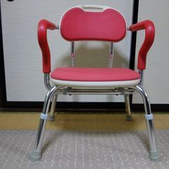 【更に値下げ】シャワー補助椅子　アロン化成株式会社の画像
