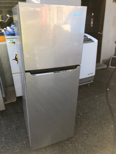 ハイアール冷凍冷蔵庫　2018年製　227L