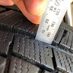 ブリヂストンスタッドレスタイヤ、アルミホイール4本セット