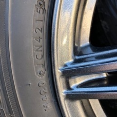 ブリヂストンスタッドレスタイヤ、アルミホイール4本セット