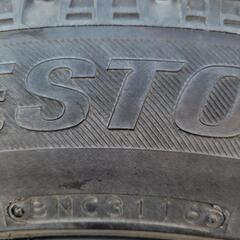 スタッドレス VRX 235／50／18 中古4本