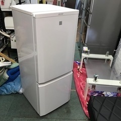 【リサイクルサービス八光　田上店　安心の3か月保証　配達・設置OK】三菱　冷凍冷蔵庫 2ドア冷蔵庫 MR-P15EE-KW1 ホワイト