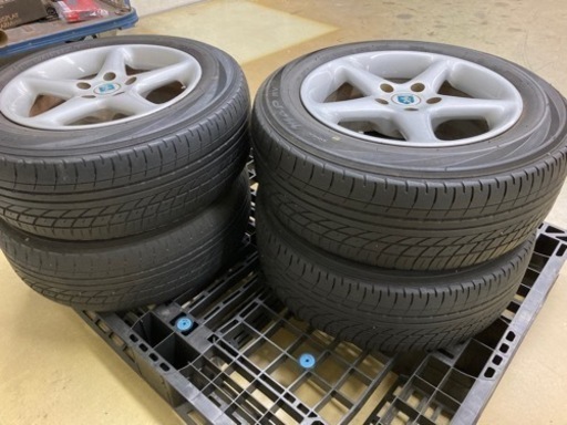 ＲＡＤＩＵＳ　ラディウス　ホイール　タイヤ付き　4本セット