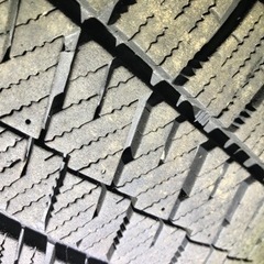215/45R17