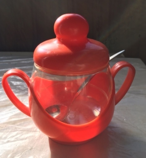 レトロシュガーポット砂糖入れスプーンつき ビスコ 京都の食器 コーヒー ティー の中古あげます 譲ります ジモティーで不用品の処分 レトロシュガーポット砂糖入れスプーンつき ビスコ 京都の食器 コーヒー ティー の中古あげます 譲ります ジモティーで不用品の処分