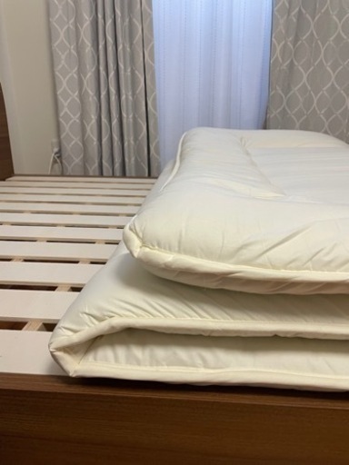 [募集中]ニトリ　敷布団　セミダブル