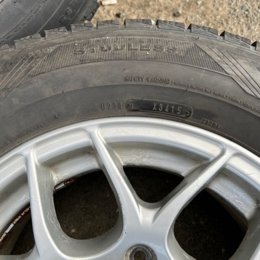 バリ山215/70R15 DUNLOP DSX-2 スタッドレスタイヤホイールセット