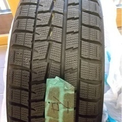 スタッドレスタイヤ(15インチ、タイヤのみ)
