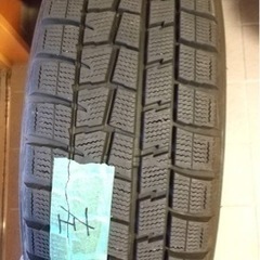 スタッドレスタイヤ(15インチ、タイヤのみ)