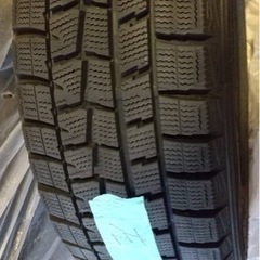 スタッドレスタイヤ(15インチ、タイヤのみ)