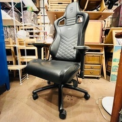 【売約済み】2021年購入　ノーブルチェアーズ noblechairs NBL-PU-BLA-003 ゲーミングチェア ブラック　黒　ヘッドレスト　ゲームチェア　オフィスチェア　eスポーツ　eSports デスクチェア　検　ゲーム　配信　ライブ　Live 17 イチナナ　ポコチャ　インスタ　TikTok ノーブルチェア　noblechair noble chair chairs キャスターチェア　リクライニングチェア　書斎　epic エピック ゴールド　gold ヒーロー　hero 