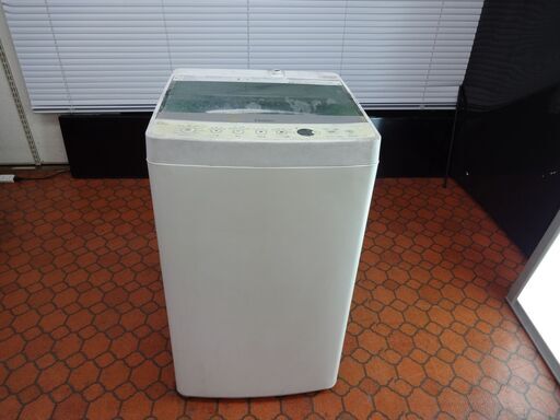 ID 959965　洗濯機ハイアール5.5Kg　２０１６年製　JW-C55A　キズ有、日焼け、現状販売