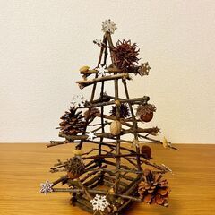 ☆☆アート作品に囲まれながら☆☆クリスマスツリーをつくろう☆☆の画像