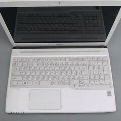 新品高速SSD 中古美品 白 ノートパソコン 15.6型 富士通 AH42/S 第4
