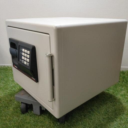 ★中古品 SENTRY セントリー 電子ロック耐火保管庫 金庫 2重ロック W0809 ◎