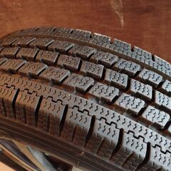 アルミ付きスタッドレス