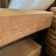 檜、欅、石材、無垢 柱 各種 国産 木造 建築