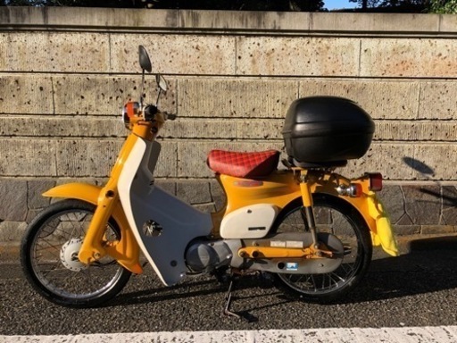 スーパーカブ50 ストリート　幸せの黄色いカブ　通勤通学に　女性にもおすすめです