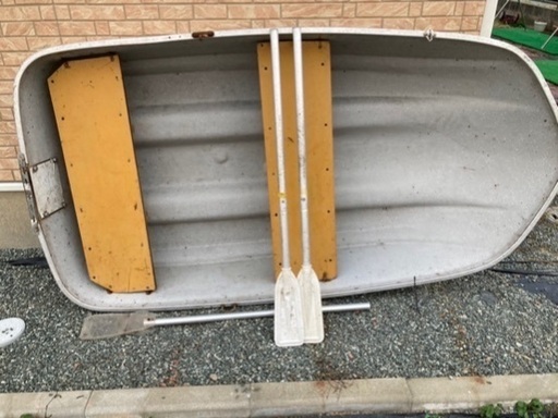 ボート。長さ2m20㎝横幅1m 20㎝です。値下げしました。