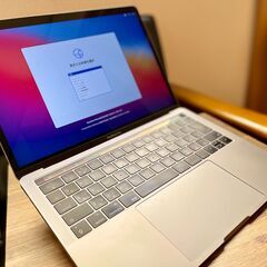 【メモリ 16GB増量】MacBook Pro 2016 13インチ
