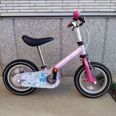 女の子の幼稚園児用自転車🚲