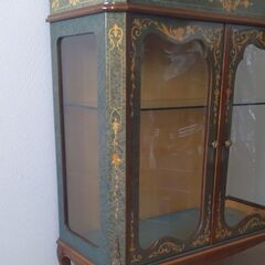 アンティーク家具　飾り棚キャビネット猫脚