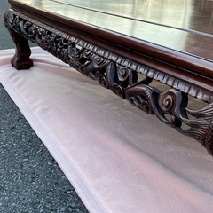 ◎大幅お値下げしました‼️唐木家具 紫檀 座卓 座敷机 透かし細密彫刻 抽斗 センターテーブル ちゃぶ台 和室 和家具 玉杢 瘤付 煎茶道具 シタン ローテーブルお値下げ要相談可‼️