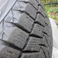 デリカD5　215/70R16スタッドレスアルミ４本セット ブリヂストン ブリザック　