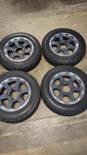 商談中)ジムニー 純正タイヤ 175/80r16
