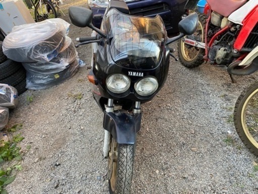 ヤマハ FZR250 不動車
