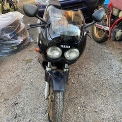 ヤマハ　FZR250 不動車