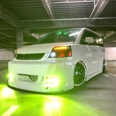 AZR60 NOAH 車検残有　走行少なめ