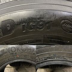YOKOHAMA ice GUARD iG91 195/80R15 107/105L LT 15インチ スタッドレス 4本 2017年製 バリ溝 ハイエース等　(TU123)クレジットカード QRコード決済可能