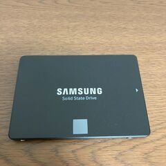 ジャンク品 SSD 500G Samsung 860 EVO S...
