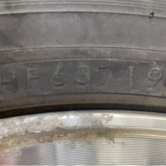 195／65R15、アルミホイル付き中古スタッドレスタイヤ4本。