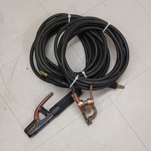 新ダイワ F330 アーク 溶接機 単相100/単相200V (D4258swxY)