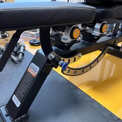 MuscleArts　アジャストベンチ 業務用 アジャスタブルベンチ/インクラインベンチ MA-AJ105　替えのシート付