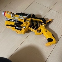 恐竜ジャーのおもちゃの銃